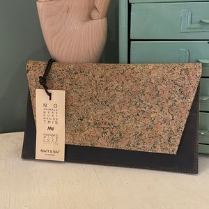 Matt & Nat cork clutch